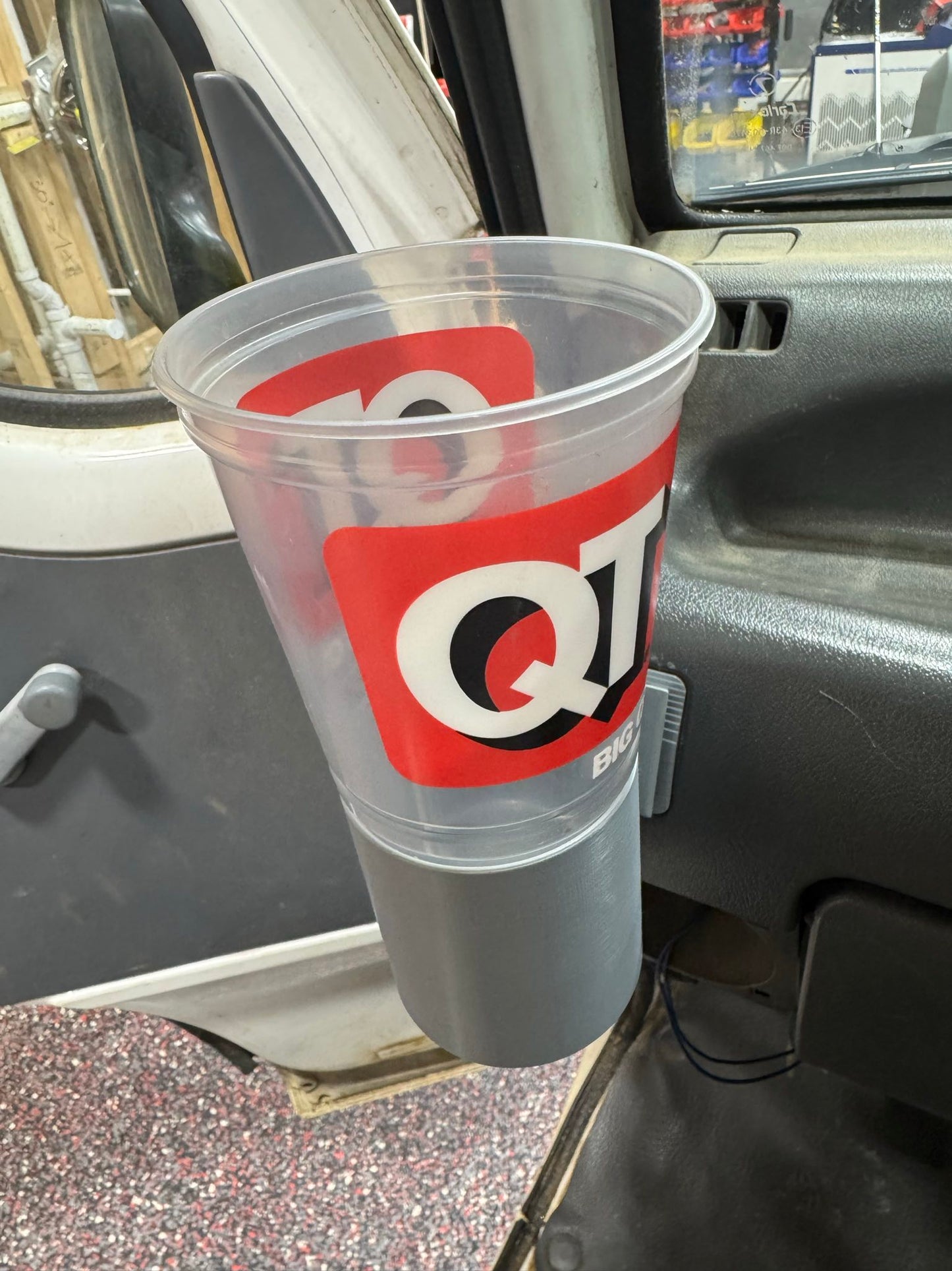 Modular Drink Adapter – Fits 20oz Coke, QT Cups & More